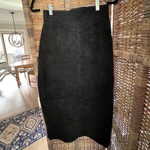 VINTAGE MIDI Lord & Taylor Black 100% LEATHER Skirt - Size 8